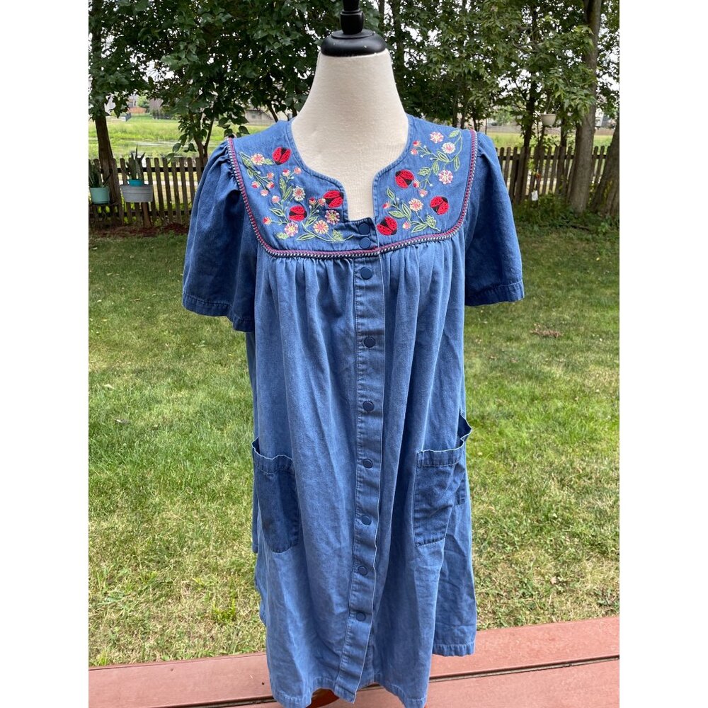Vintage Denim Dress Cottagecore Embroidered Flowers Ladybugs Short Sleeves Butto